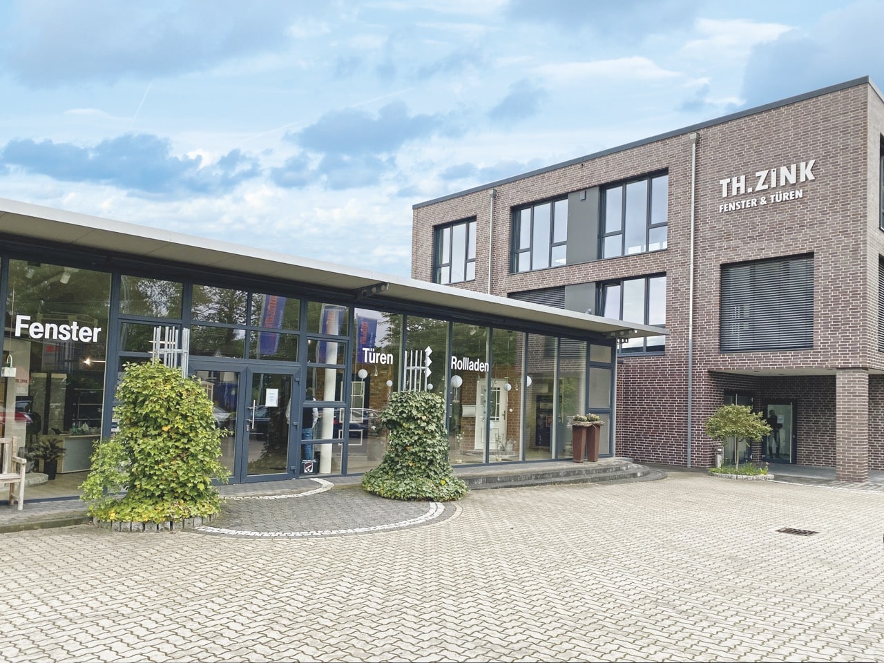 IMG_4087-(1)-Large-min.jpeg IMG_4087-(1)-Large-min.jpeg